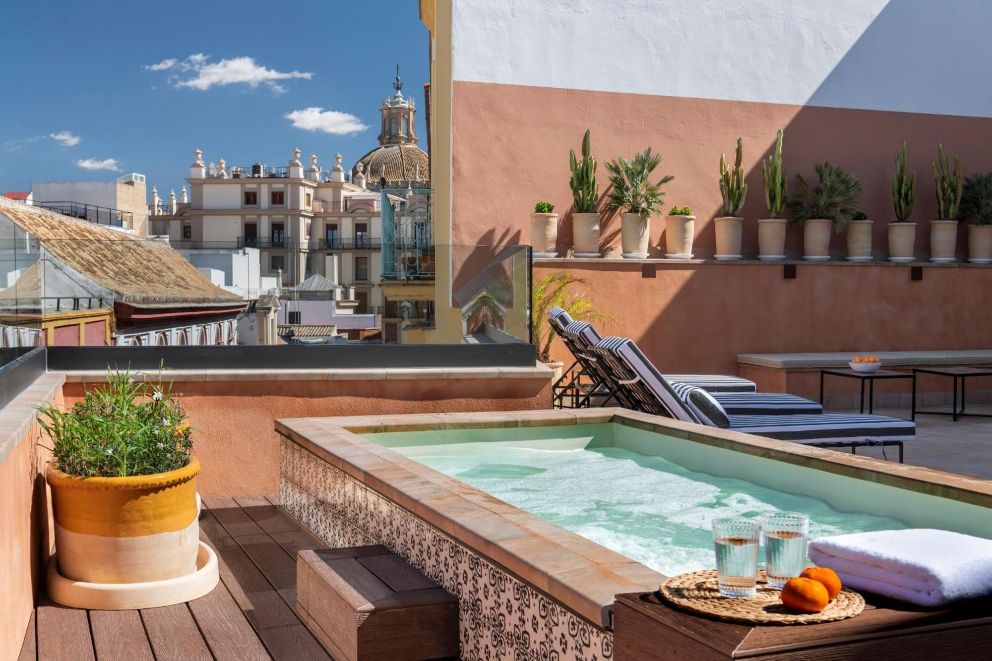 Casa Bedoya Suites & Colors By Magno Apartments Sevilla Kültér fotó